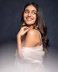 Aliza Khan